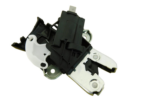 VW Passat CC Boot Lock