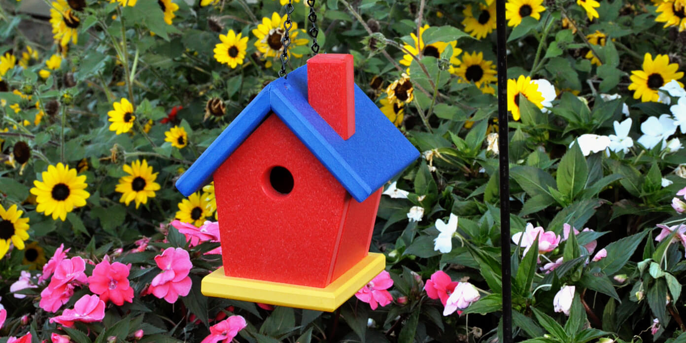 Birdhouses & Feeders