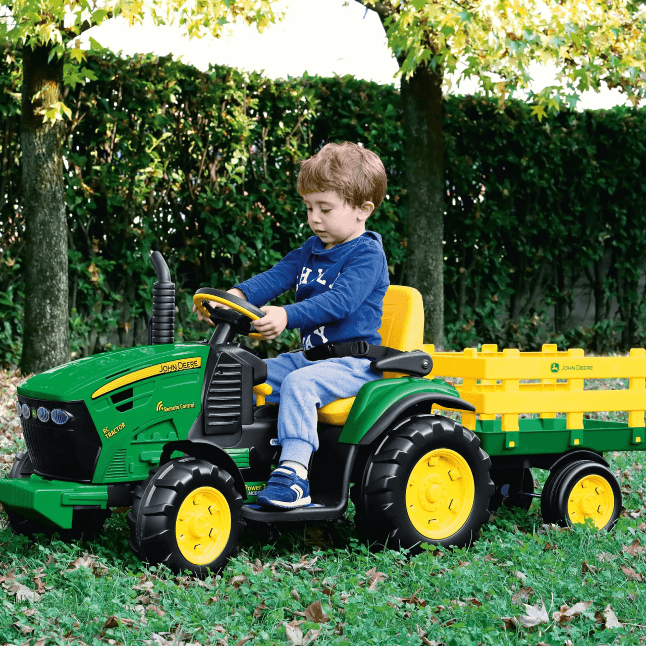 John Deere Remote Controlled Tractor with Trailer Little Trekkers