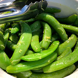 Farm Fresh Fridays: Easy Peasy Snap Peas