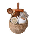 Housewarming Gift Basket Ideas: What to Give When You’re Out of Ideas!