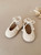 knit baby shoes