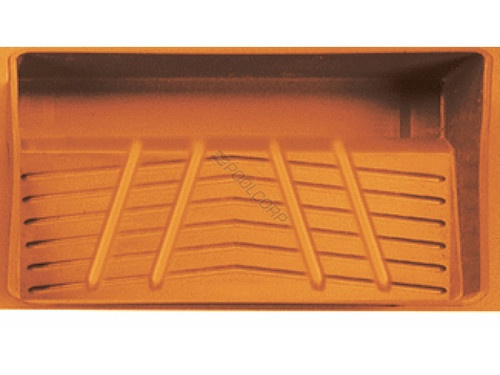 18" Plastic Tray 18" Plastic Tray