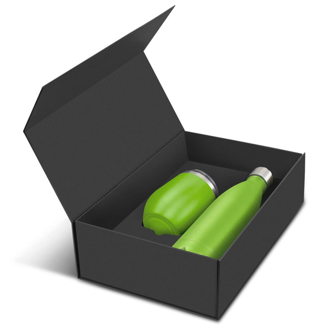 A green drink bottle and a matching cup, presented in a black gift box. The set includes a logo.