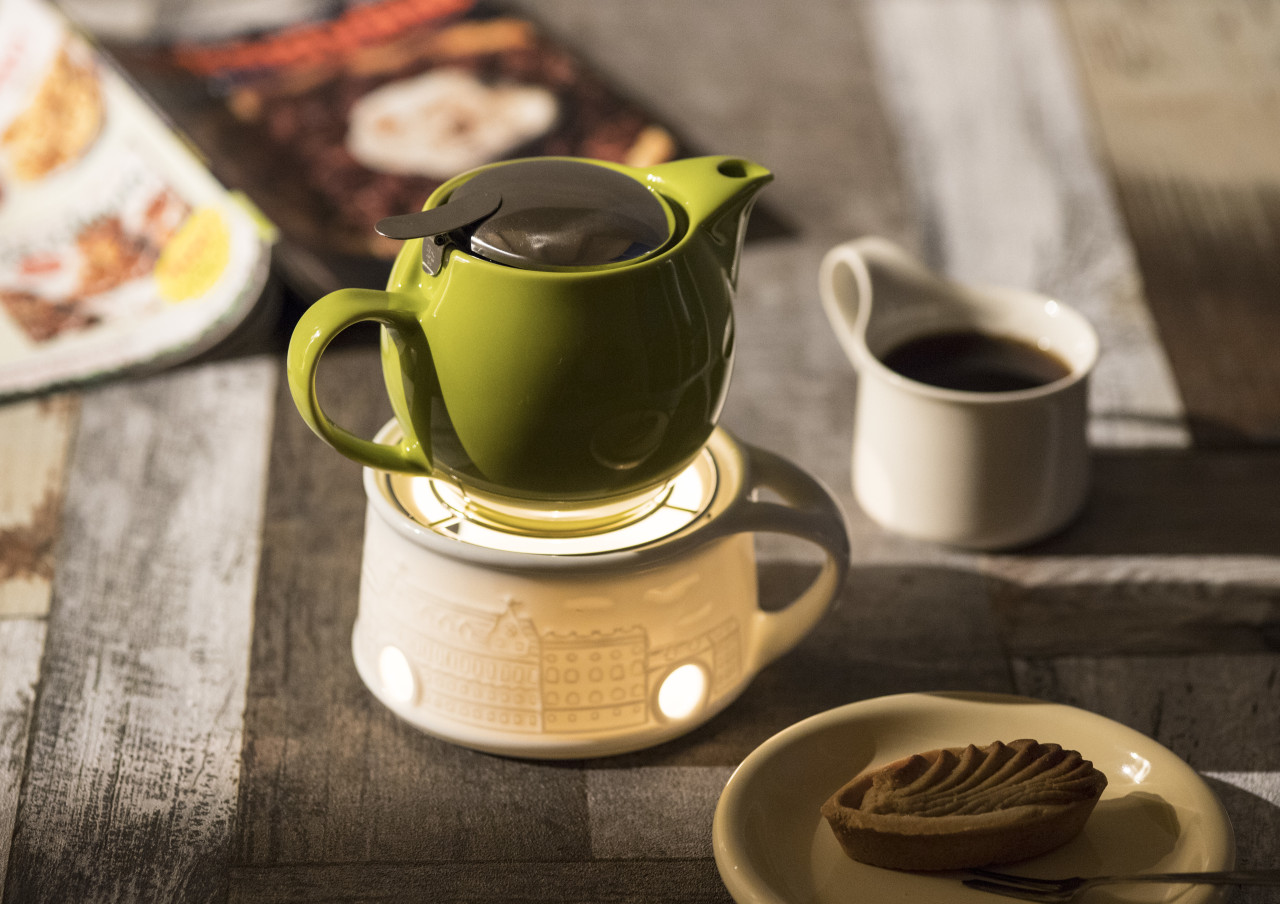 Ceramic Teapot Warmer  In the heart of Japan – Au coeur du Japon