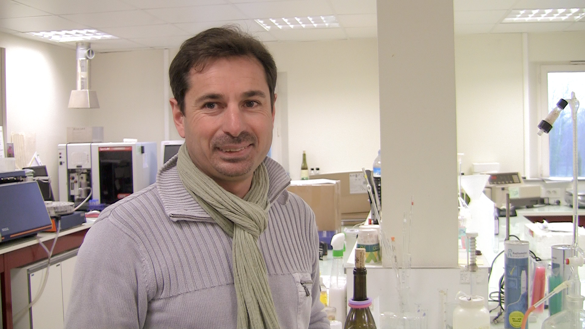 Photo of the wine producer of Côtes du Rhône 100% Xavier Vignon 2019