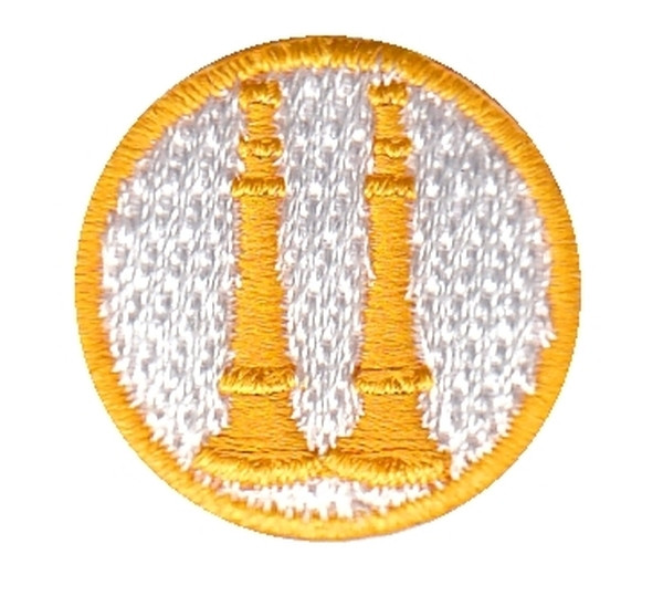 Captain, 2 Parallel Bugles, Collar Insignia, 100% Embroidery, Gold/White, 1&#34; Circle-Hero&#8216;s Pride