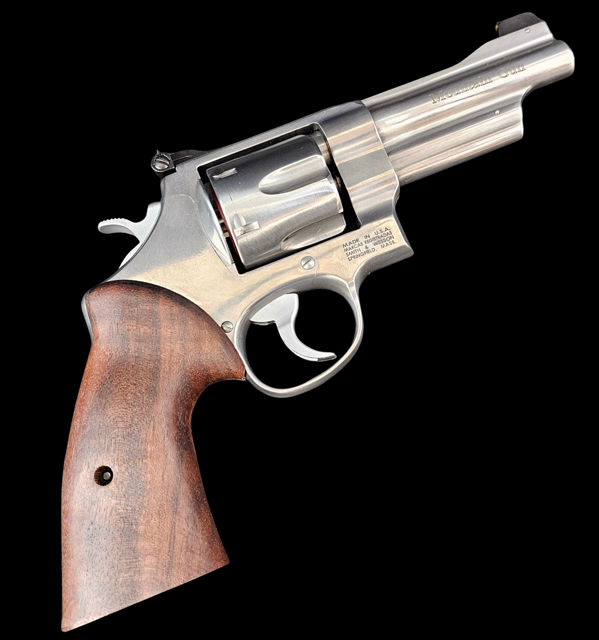 Smith & Wesson 610-4 Mountain Gun 10mm — Lightweight Hunting Revolver