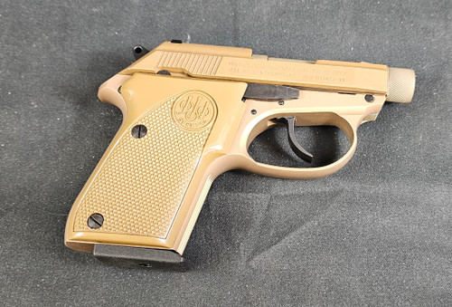 Beretta 3032 Tomcat .32 Auto - Right Side