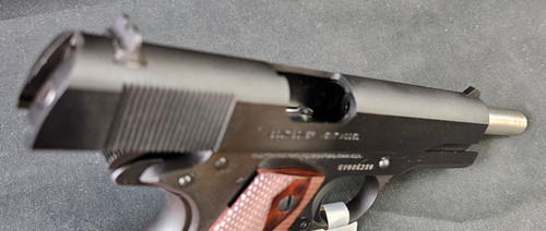 Colt 1911 Government .38 Super - Action