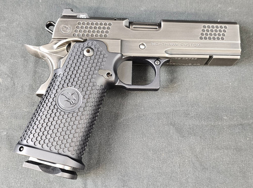 Nighthawk Custom TRS Commander 9MM - Right Side