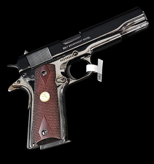Colt Government 1911 Custom. 45ACP - Right Side