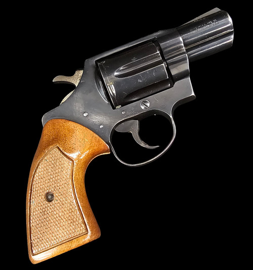 Colt Detective Special. 38 Special - Right Side