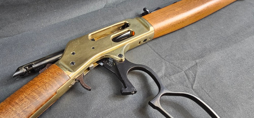 Henry Big Boy Side-Gate - 45-70 | Used - Action Henry Big Boy Side-Gate - 45-70 | Used - Action