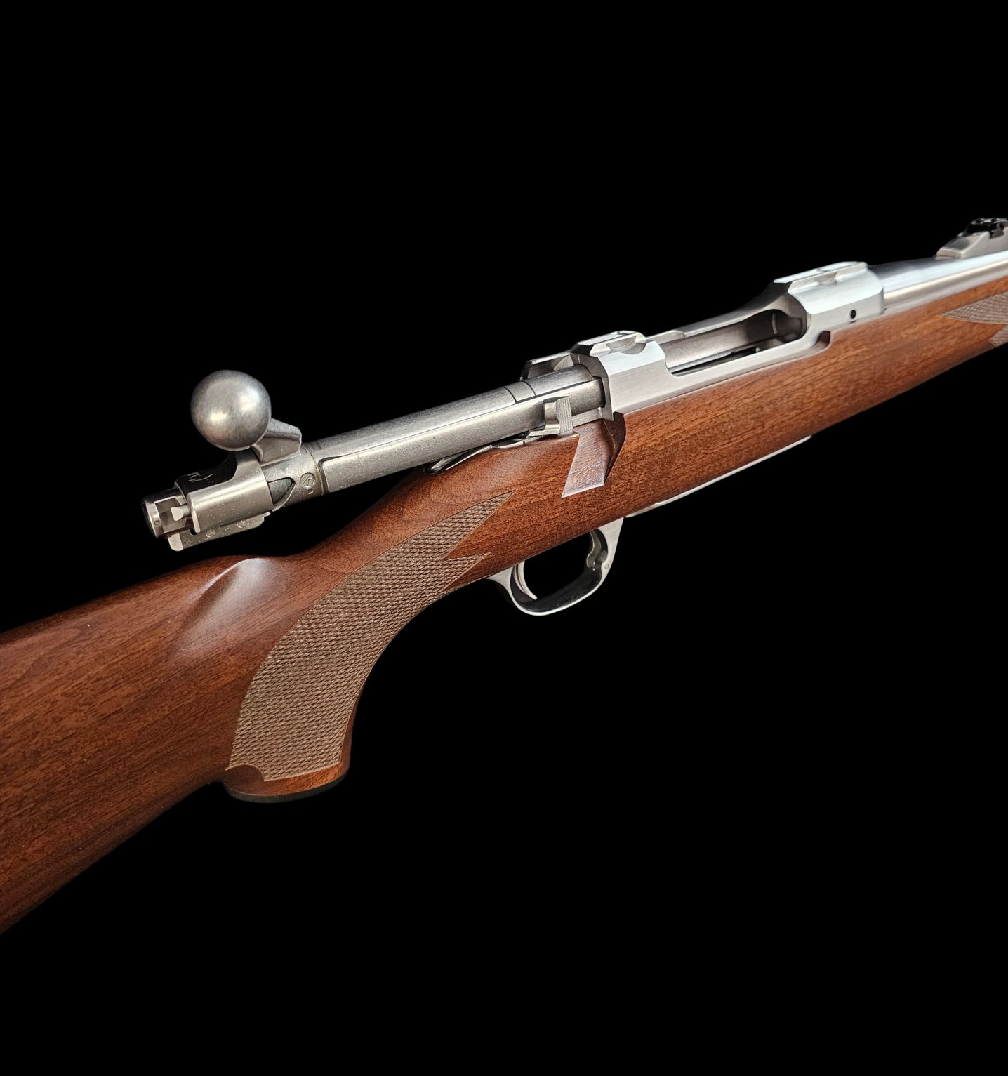Ruger M77 Hawkeye .22-250 Rifle | Stainless Bolt Action Hunting Rifle