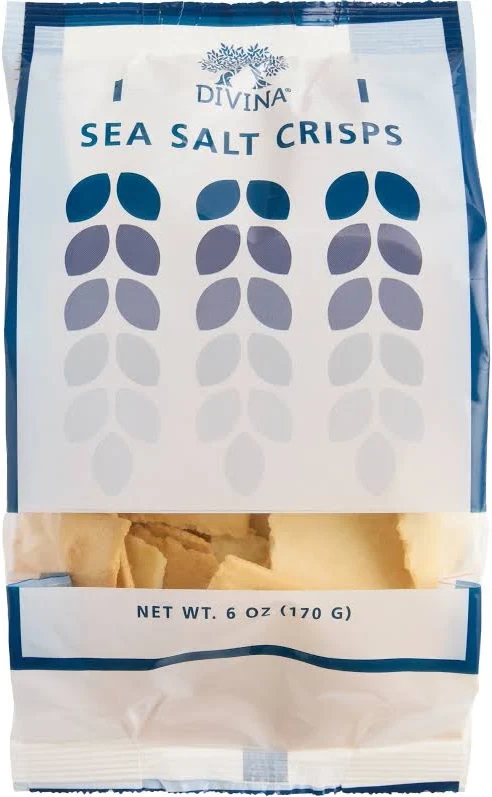 Divina sea salt crisps, the crunchy cracker included in the Sweet Board gift box.