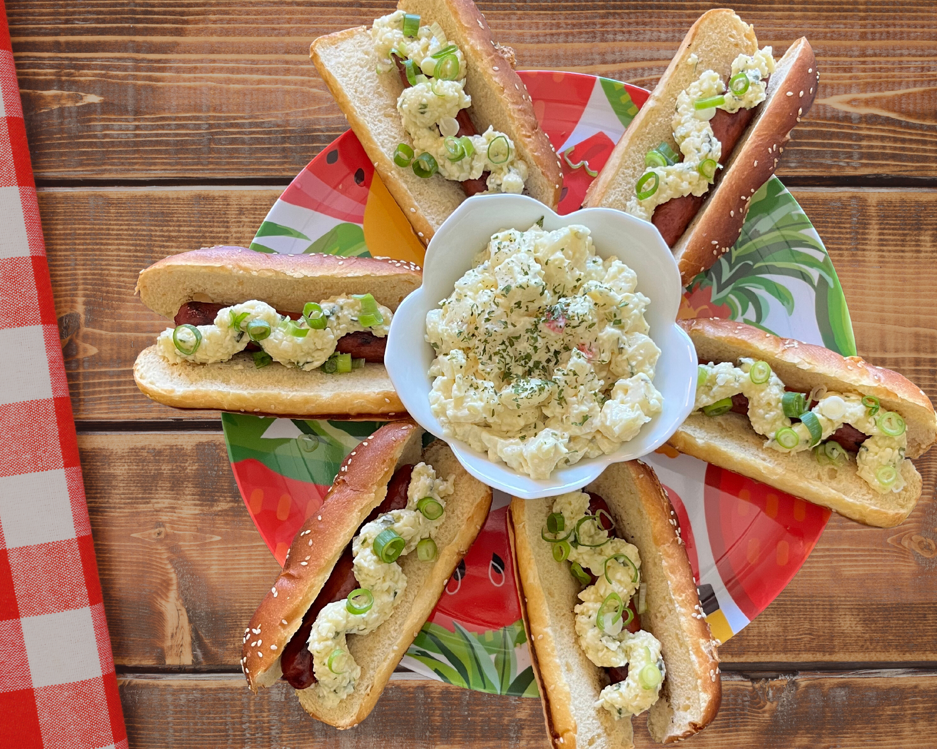 Brats N' Horseradish Cheddar Cheese Spread