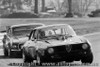 71033 - Foley Leads Moffat Warwick Farm 1972 - Alfa Romeo GTAM & Mustang