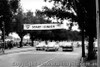 58003 - R. Holden FC Holden  /  N. Beechey  / O. Bailey Ford Customlines - Albert Park 1958