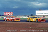 77011 - L. Leonard Ford Mustang  / B. Jane Holden Monaro - Calder 1977