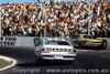 71203 - L. Geoghegan Valiant Charger  - Toby Lee  Race- Oran Park 19th September 1971 - Photographer Lance Ruting