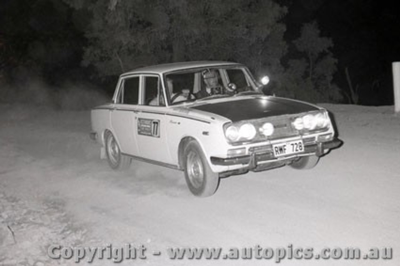 67809 - Toyota Corona - Southern Cross Rally 1967 - Photographer Lance J Ruting