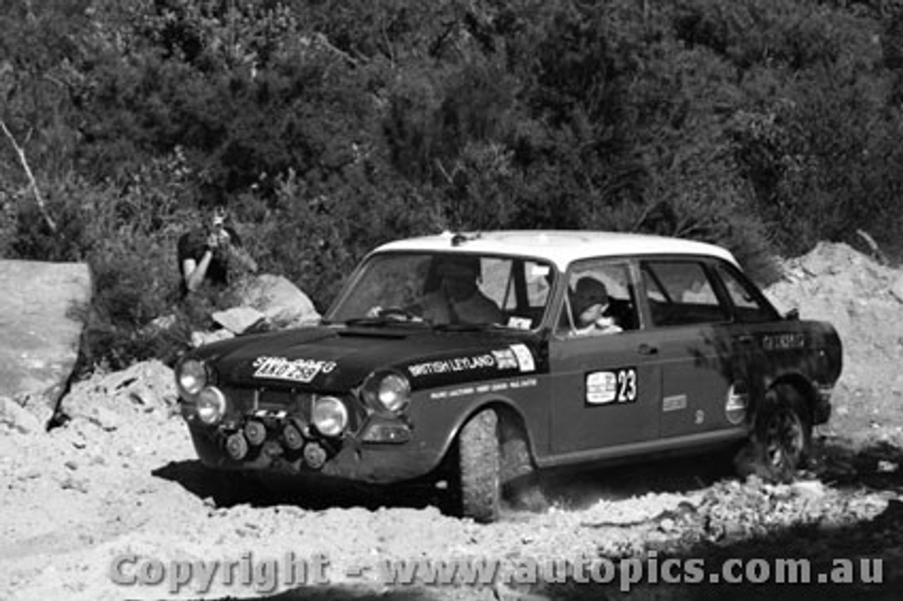 69898  - Evan Green and Roy Denny - Austin 1800 - Rally 1969 - Photographer Lance J Ruting
