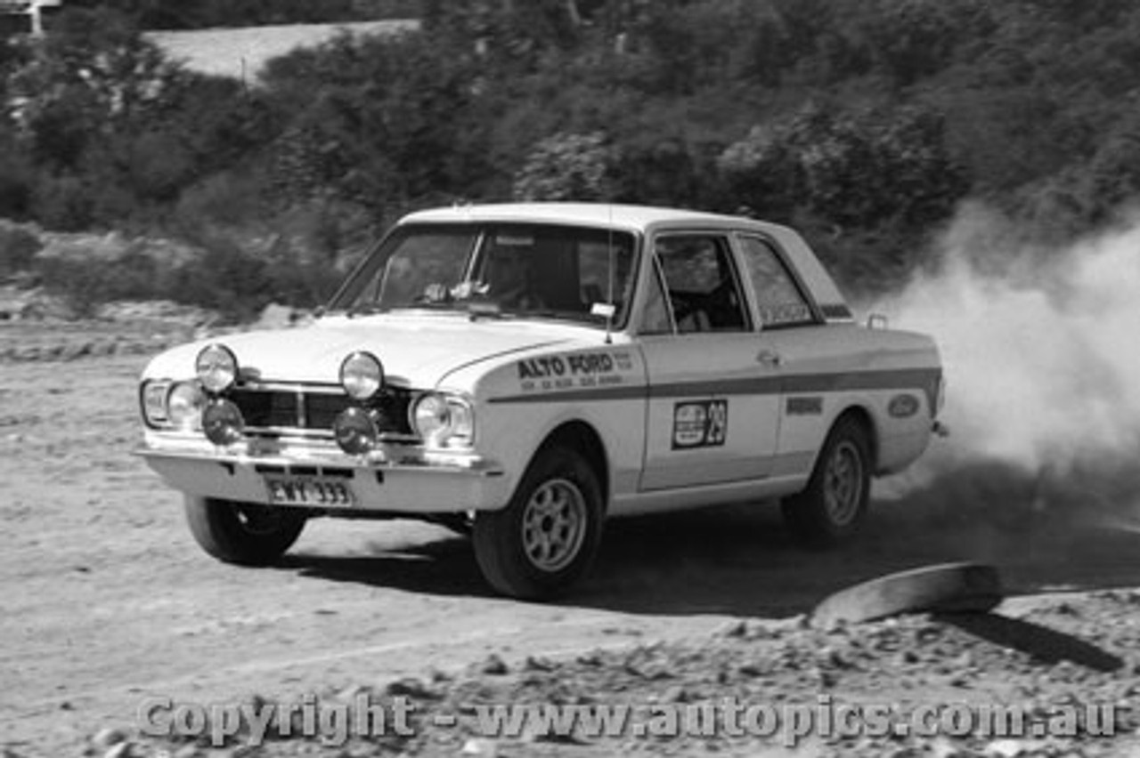 69899  - Bob Holden  Ford Cortina - Rally 1969 - Photographer Lance J Ruting