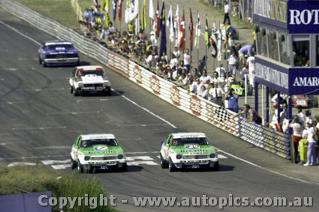 79044 - Allan Moffat & Bob Morris Holden Torana A9X - Amaroo 15th May 1979  - Photographer Lance J Ruting