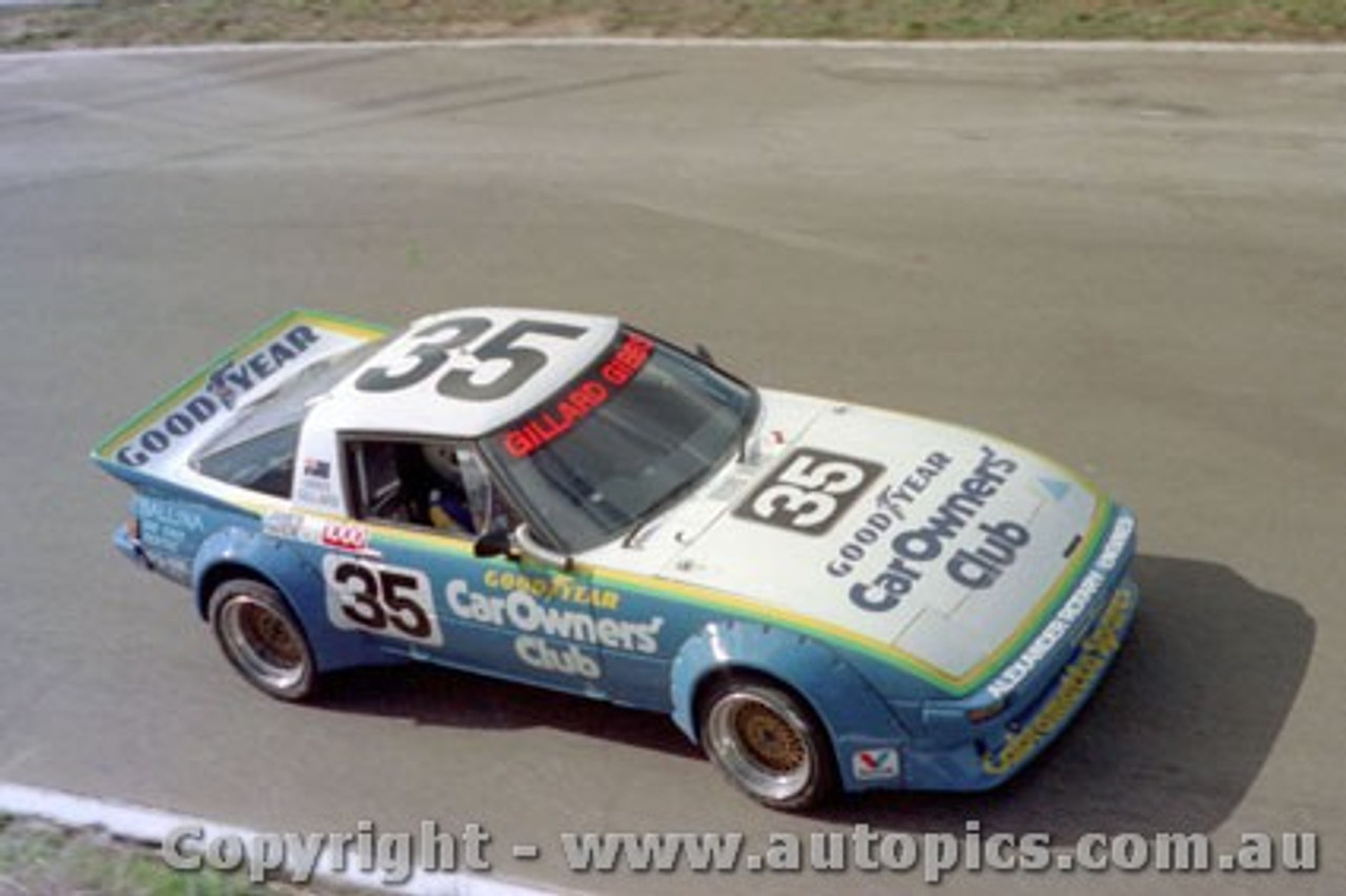 84888 - R. Gillard / M. Gibbs  Mazda RX7 -  Bathurst 1984 - Photographer Lance Ruting