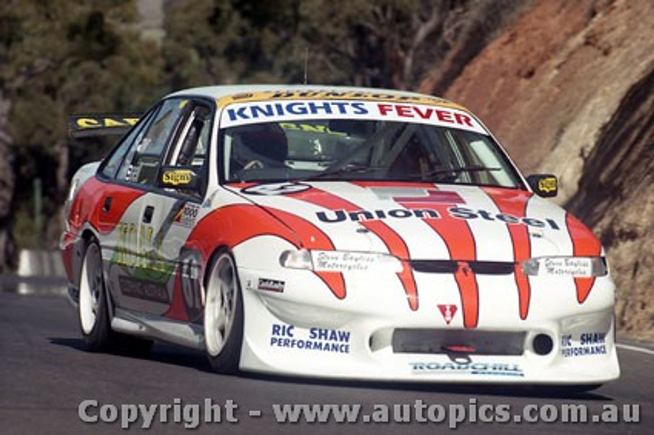 97772 - W. RUSSELL / R. SHAW - Commodore VS - Bathurst 1997 - Photographer Ray Simpson