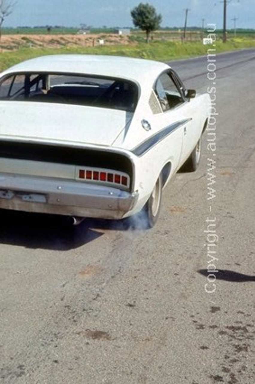 70344 - Charger Development at Mallala 1971 - Photographer Jeff Nield