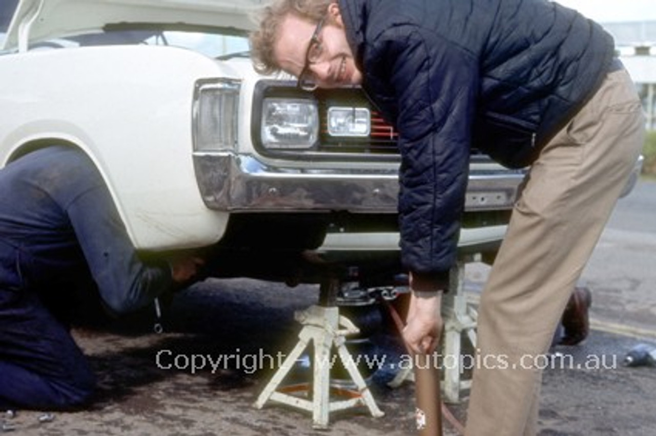 70347 - Charger Development at Mallala 1971- Photographer Jeff Nield