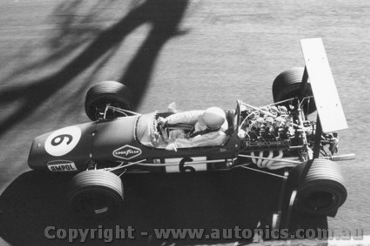 69612 - Jack Brabham - Brabham BT31 - Bathurst  1969 - Photographer David Blanch