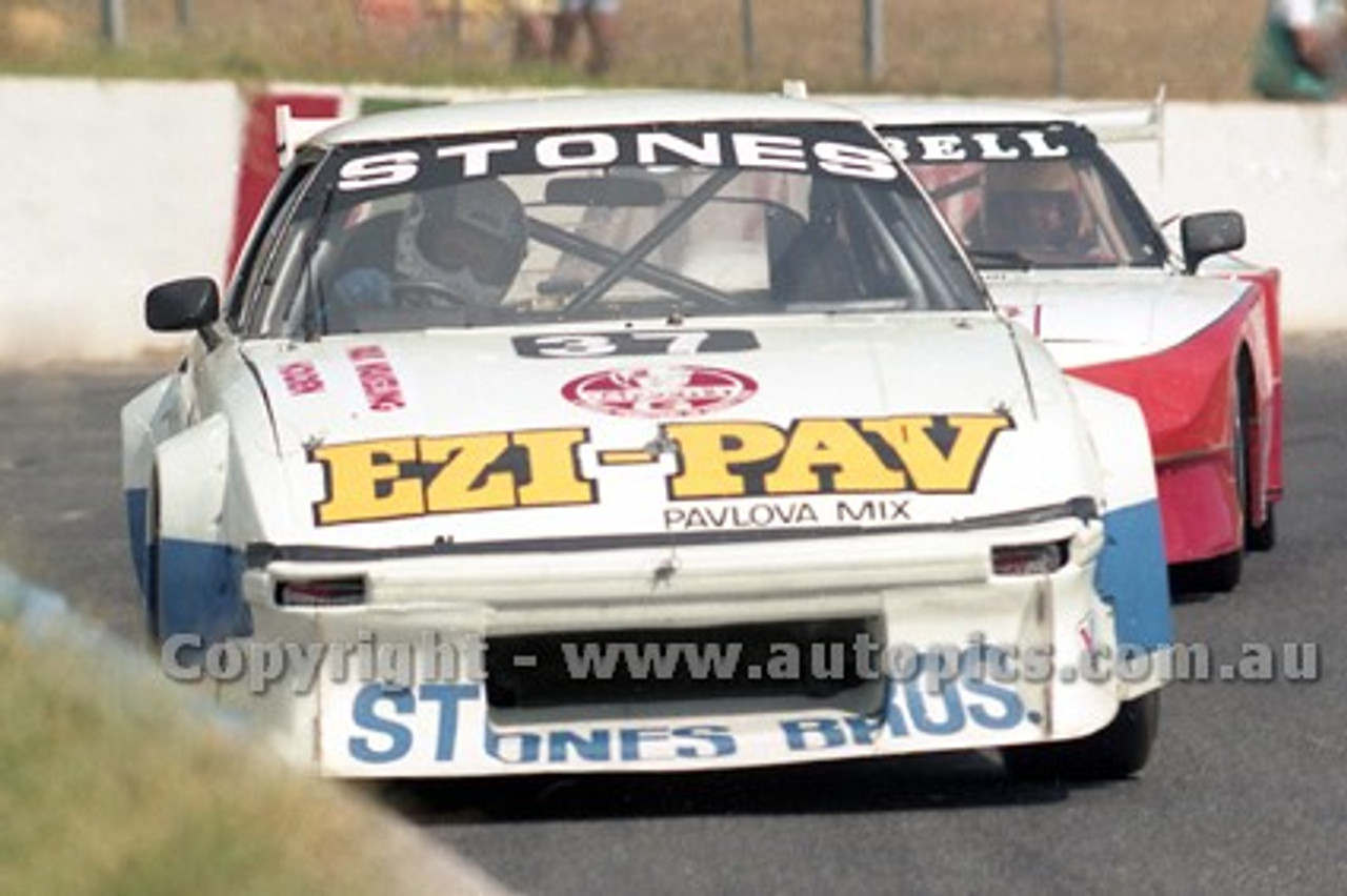 86025 - Graham Stones, Mazda RX7 - Oran Park 23rd March 1986 - Photographer Lance J Ruting