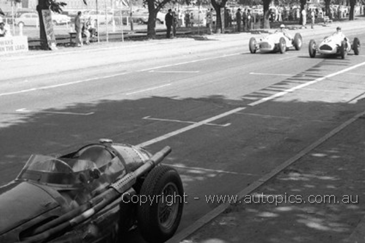 56509 - Car 11 Doug Whitehead Lago-Talbot T26C & Car 19 Julian Barrett, Alta GP-2 - Australian Grand Prix  Albert Park 1956 -  Photographer Peter D'Abbs