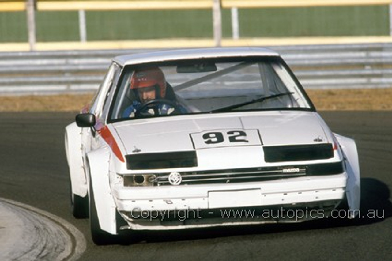 86047 - Graham Smith, Mazda 929 - Sandown 1986 - Photographer Ray Simpson