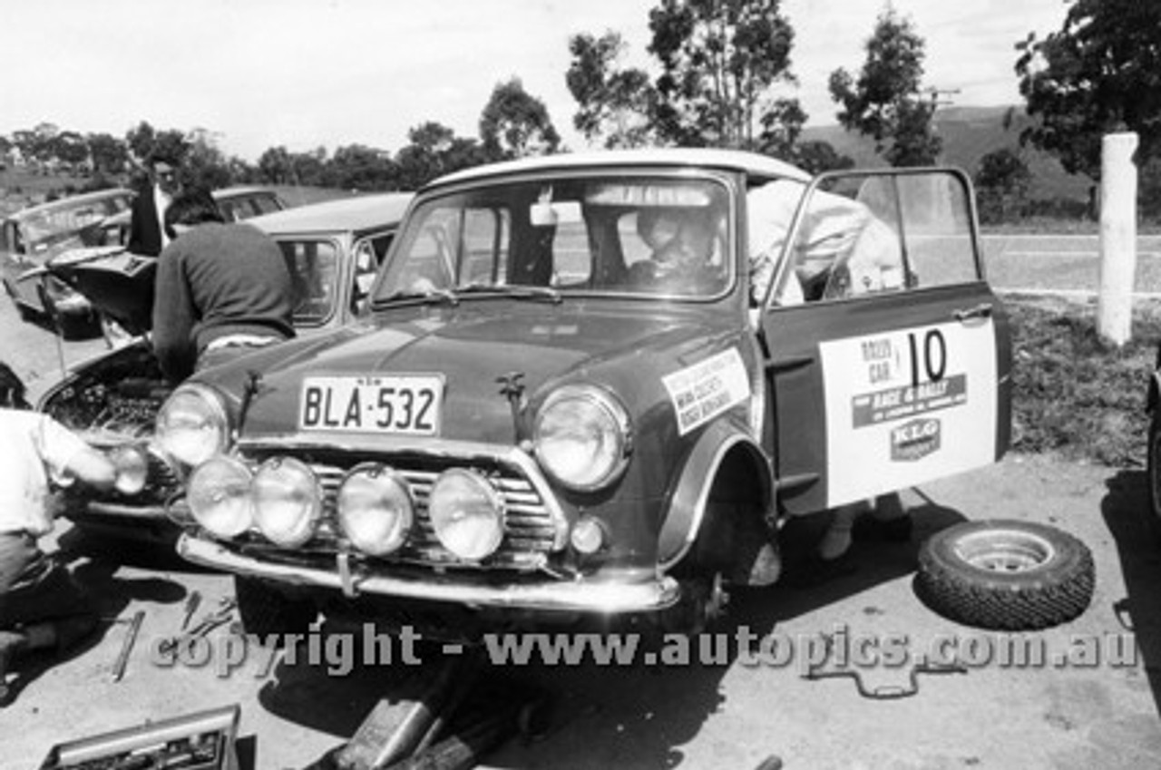 74956 - Brian Culcheth & Roger Bonhomme - Morris Cooper S - 1970 - Photographer Lance J Ruting