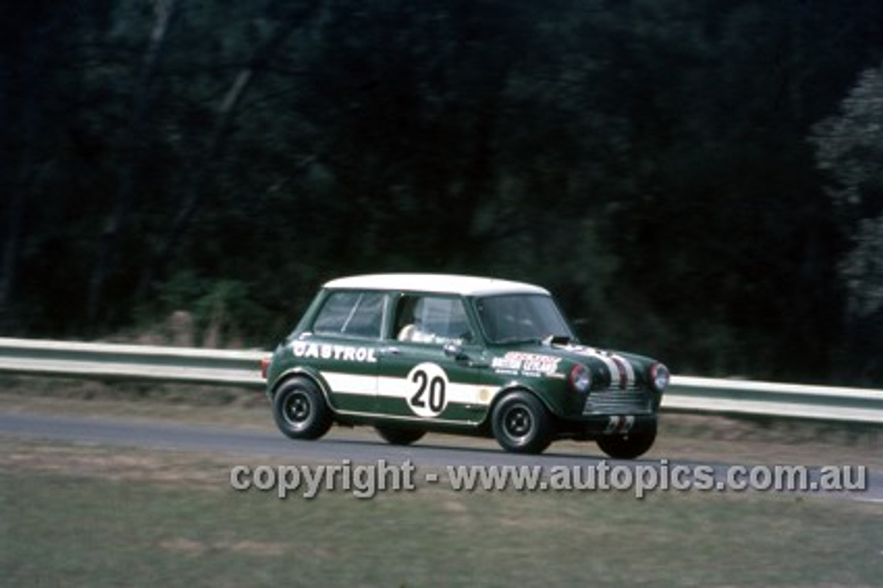 69144 - Don Holland, British Leyland Works Team Mini - Warwick Farm 1969