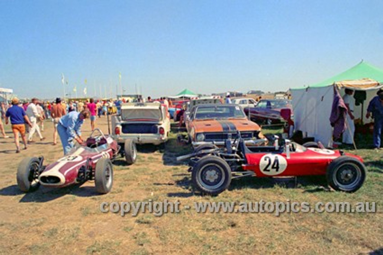 #24 Ross Hart, Elfin Vee & #23 David Eyer-Walker, CMS Formula Vee - Phillip Island 1972- Photographer Peter D'Abbs