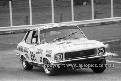 72782 - W. Negus & N. Grigsby, Torana XU1 - Bathurst 1972- Photographer Lance J Ruting