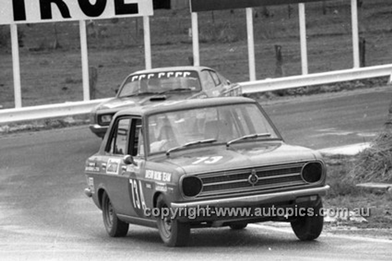 72829 - Bill Evans, Datsun 1200 - Bathurst 1972- Photographer Lance J Ruting