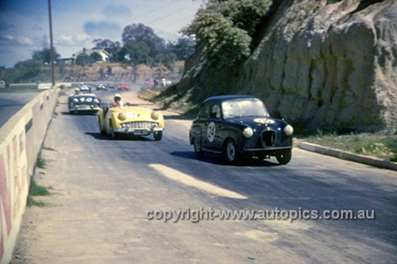 620014 -  Brian Sampson, Austin A30 - Hume Weir 23rd September 1962 - Photographer Bruce Wells.