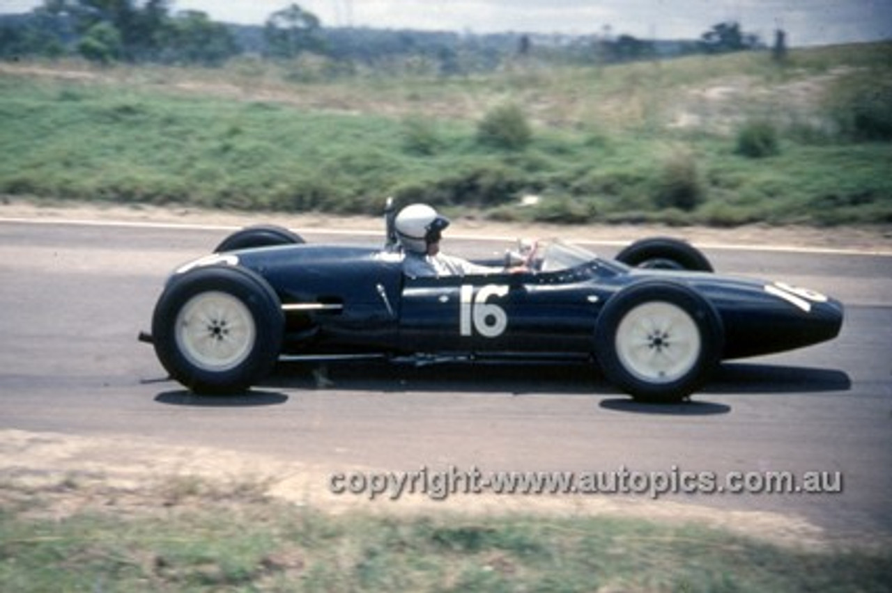 630037 - Tony Shelley, Lotus Climax - Lakeside International 1963 - Photographer Bruce Wells.