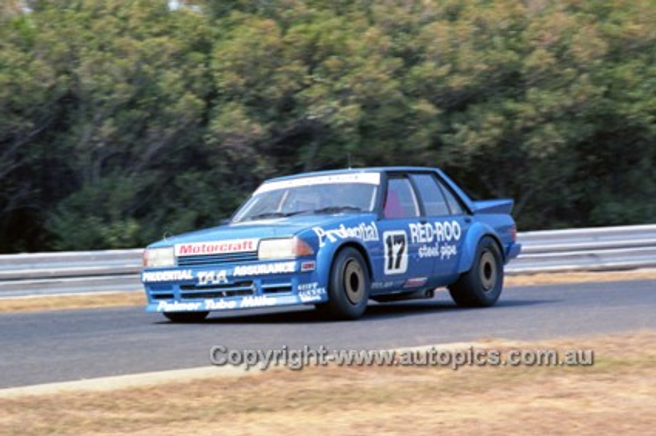 81071 - Dick Johnson Falcon XD - Sandown 1981 - Photographer Peter D'Abbs