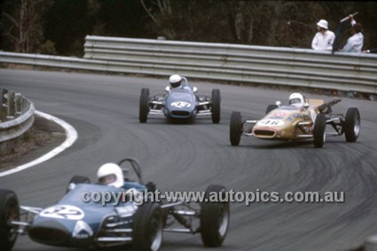 Gary Rush, Bowin P4A, P. Webber & B. Young, Elfin,  Formula Ford - Warwick Farm 1970 - Photographer Russell Thorncraft