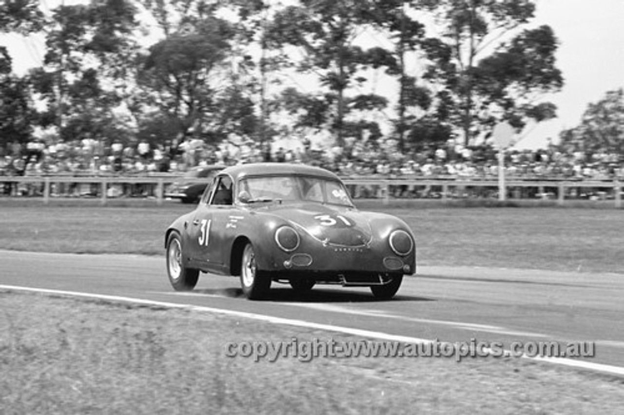 65486 - W. Hall, Porsche 1500 S/C - Warwick Farm 1965 - Photographer  Bruce Wells