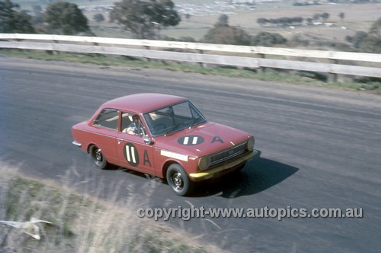 67770 - Barry Ferguson & Brian Sampson Toyota Corolla  - Gallaher 500 Bathurst 1967 - Photographer Geoff Arthur