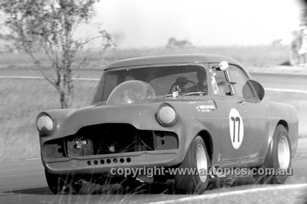 68243 - Barry Sharp Zephyr - Oran Park 1968 - Photographer David Blanch