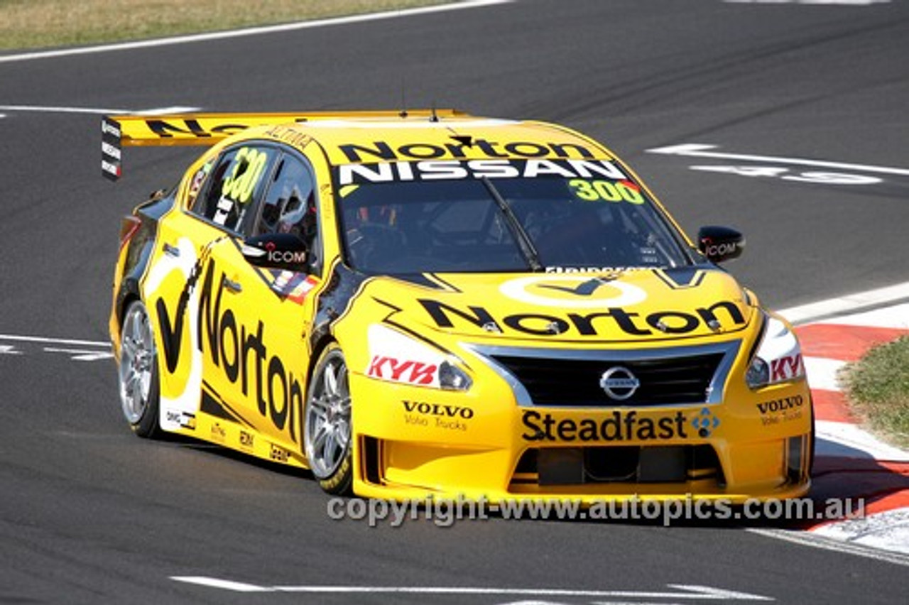 13750 M.Caruso D. Gaunt Nissan Altima Bathurst 1000 2013 Photographer Craig Clifford